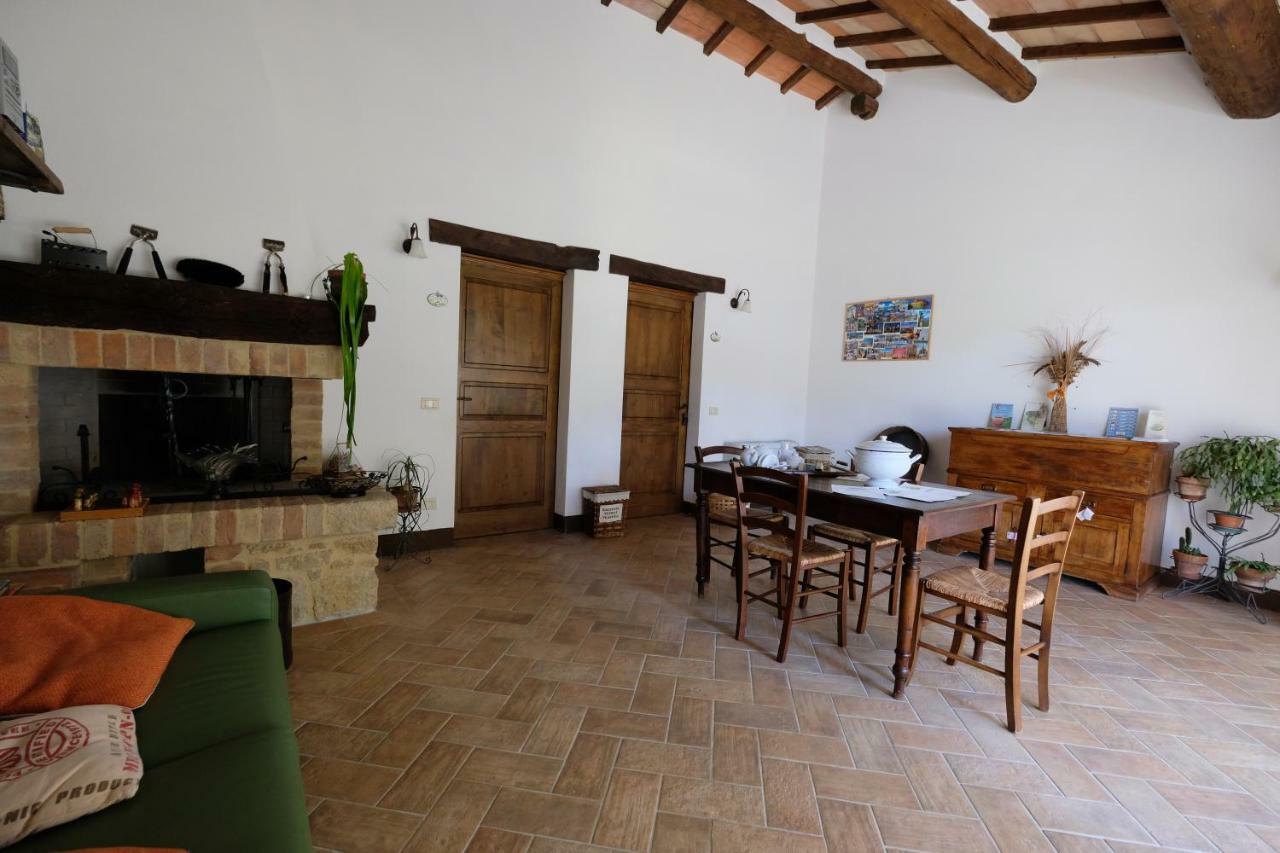 פיינצה Agriturismo Santa Maria מראה חיצוני תמונה